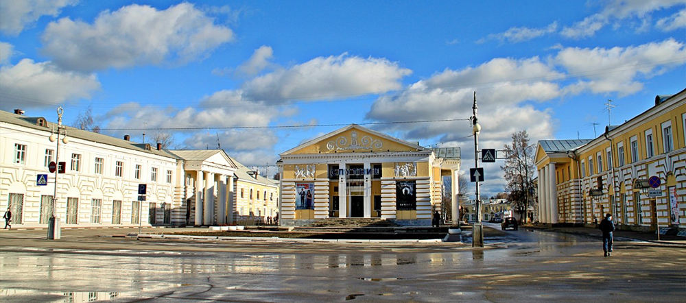 Город заволжье. Заволжье центр города. Заволжье Нижегородской области. Дворец культуры города Заволжье. Площадь Ленина Заволжье.